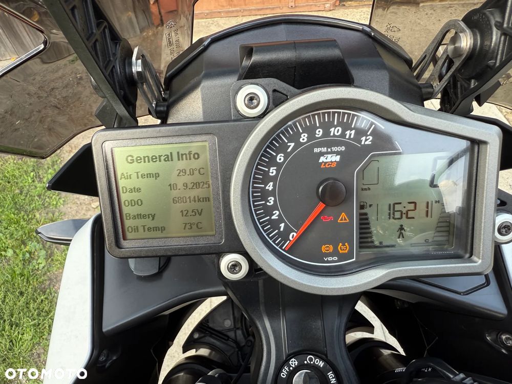 KTM Adventure - 16