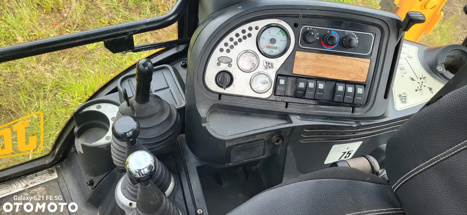 JCB 4CX - 6