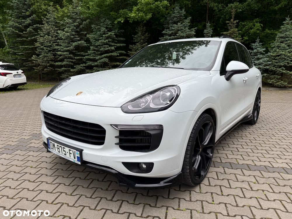 Porsche Cayenne - 2