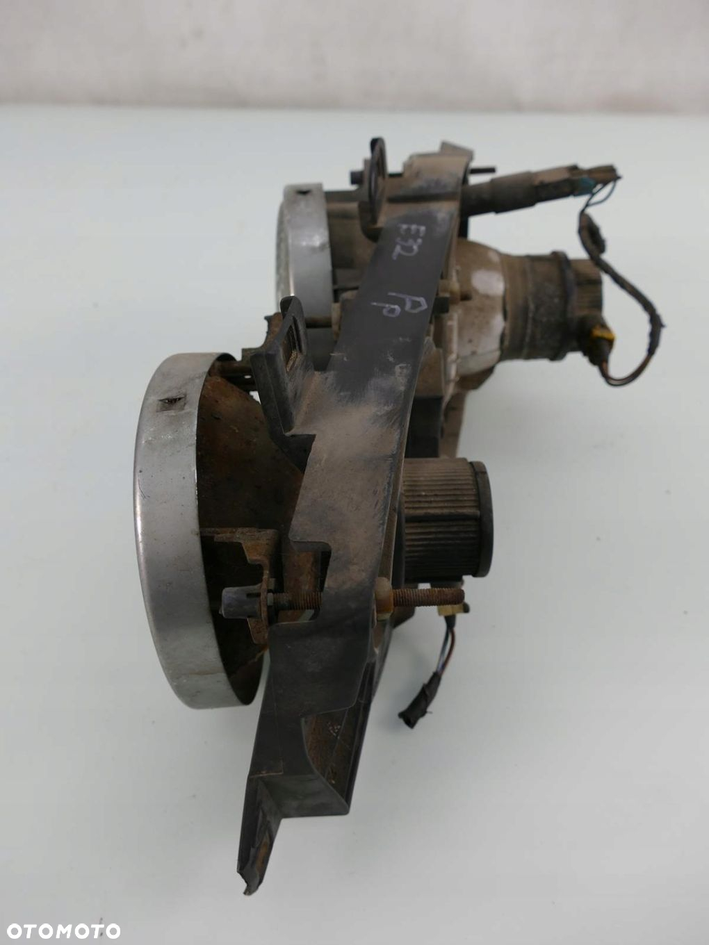 BMW E32 LAMPA PRAWY PRZÓD PRAWA PRZEDNIA - 2