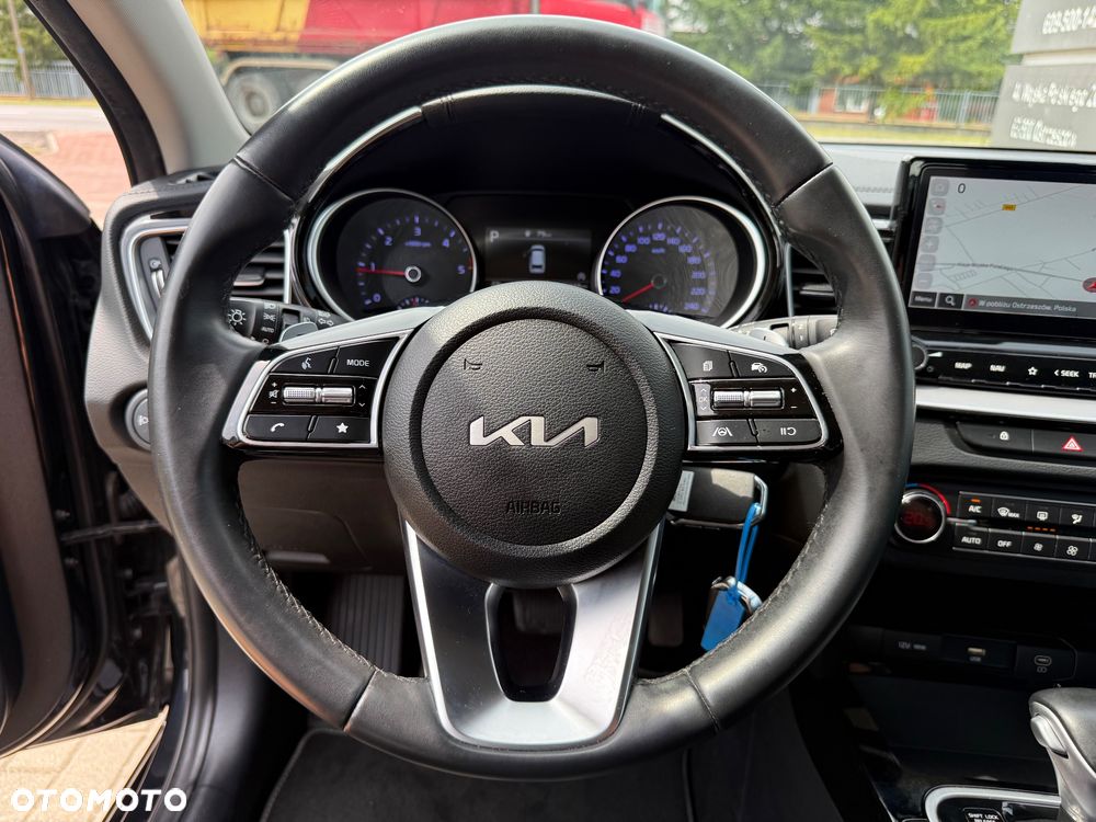 Kia Ceed 1.6 CRDi Eco-Dynamics+ (48V Mild-Hybrid) DCT7 Vision - 14