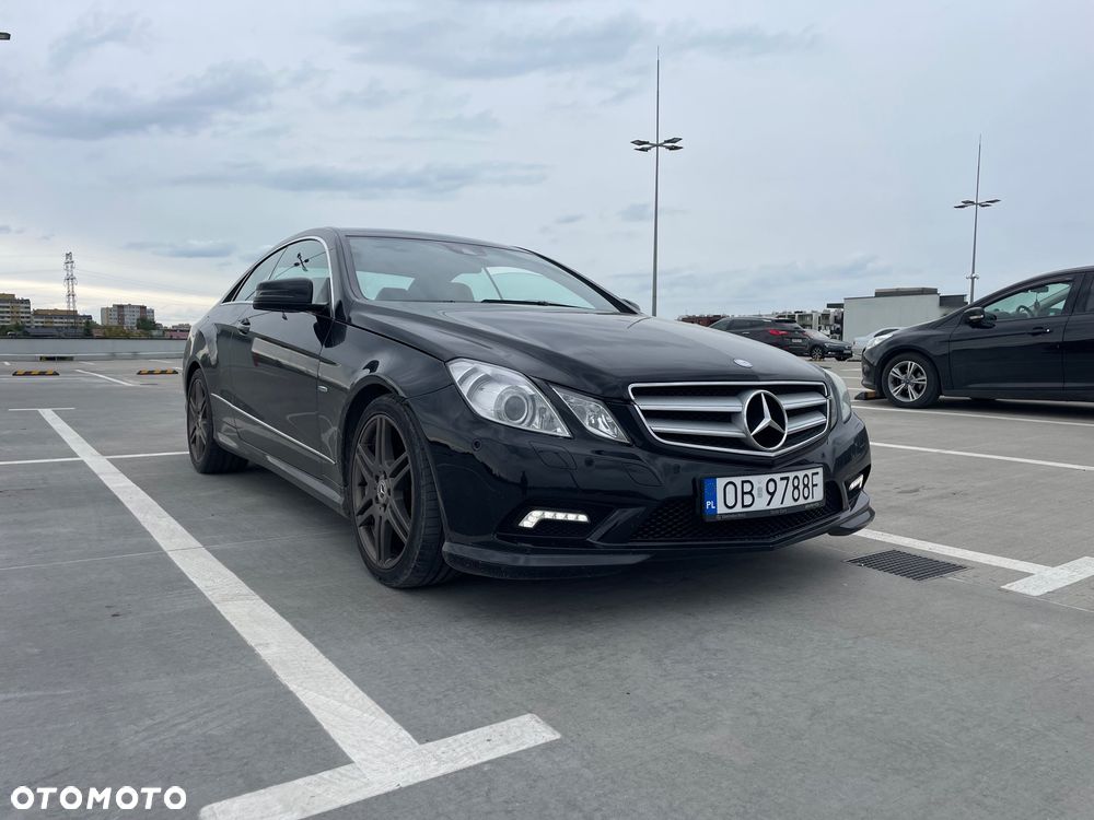 Mercedes-Benz Klasa E 250 CDI DPF BlueEFFICIENCY Automatik Elegance - 1