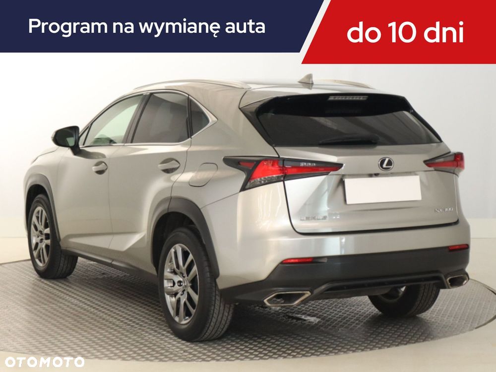 Lexus NX - 6