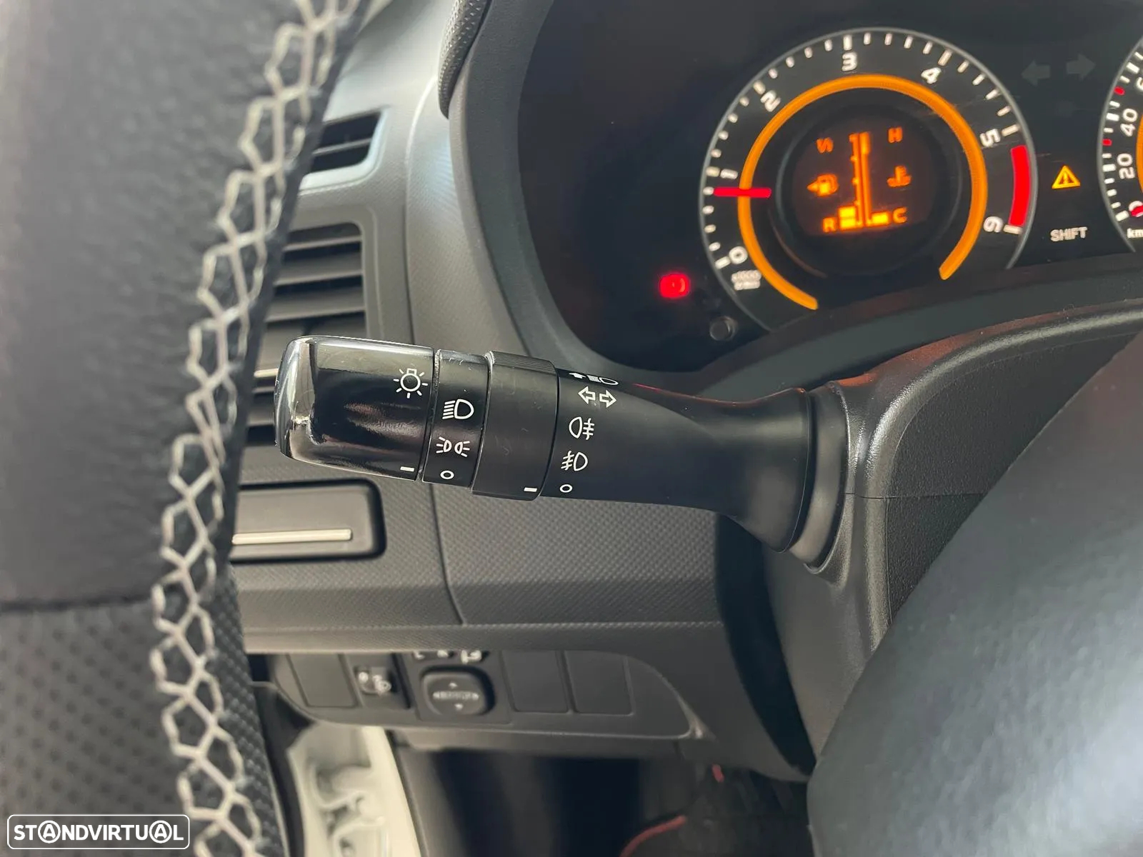 Toyota Auris 1.4 D-4D Exclusive - 18