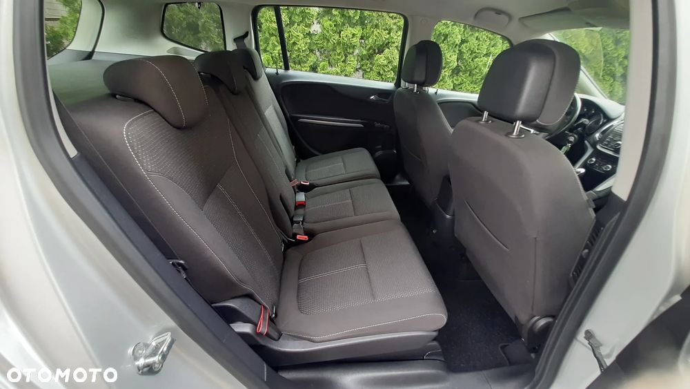 Opel Zafira Tourer 2.0 CDTI Automatik Edition - 30
