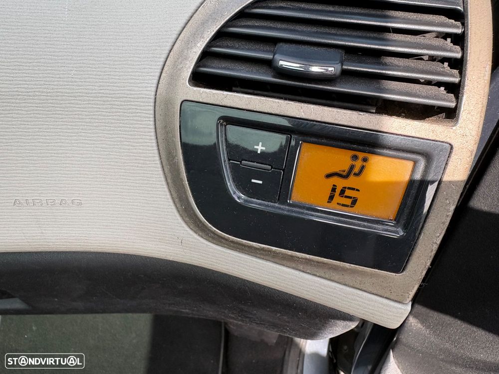 Citroën C4 Grand Picasso 2.0 HDi Exclusive CMP6 - 16