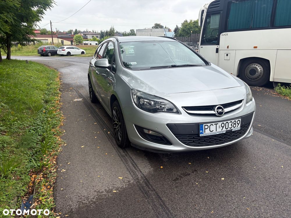 Opel Astra 1.4 T Cosmo - 14