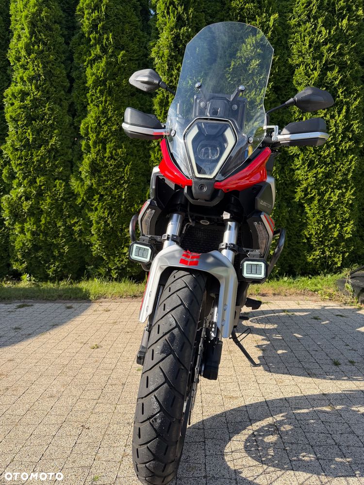 QJMOTOR SRT 600SX - 7