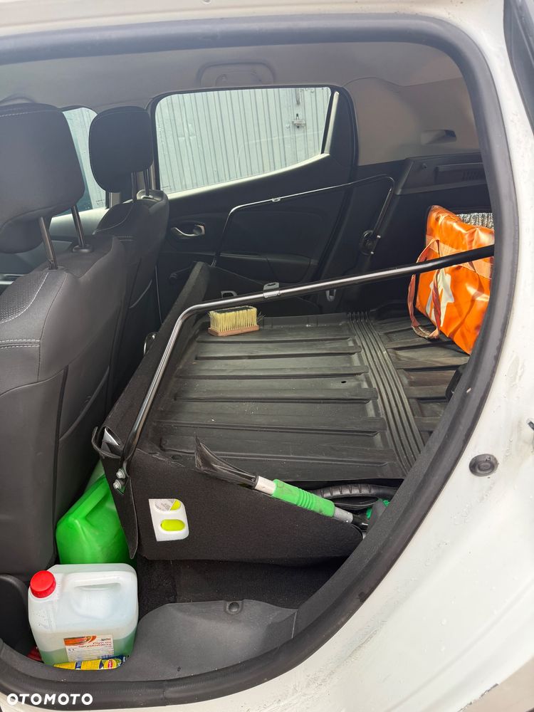 Renault Clio - 26