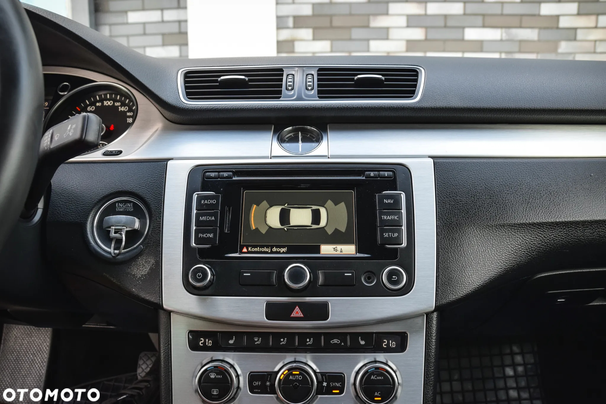 Volkswagen Passat 2.0 TDI Highline DSG - 34