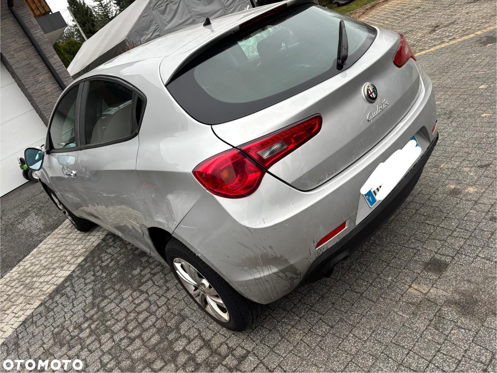 Alfa Romeo Giulietta 1.6 JTDM 16V Impression - 8