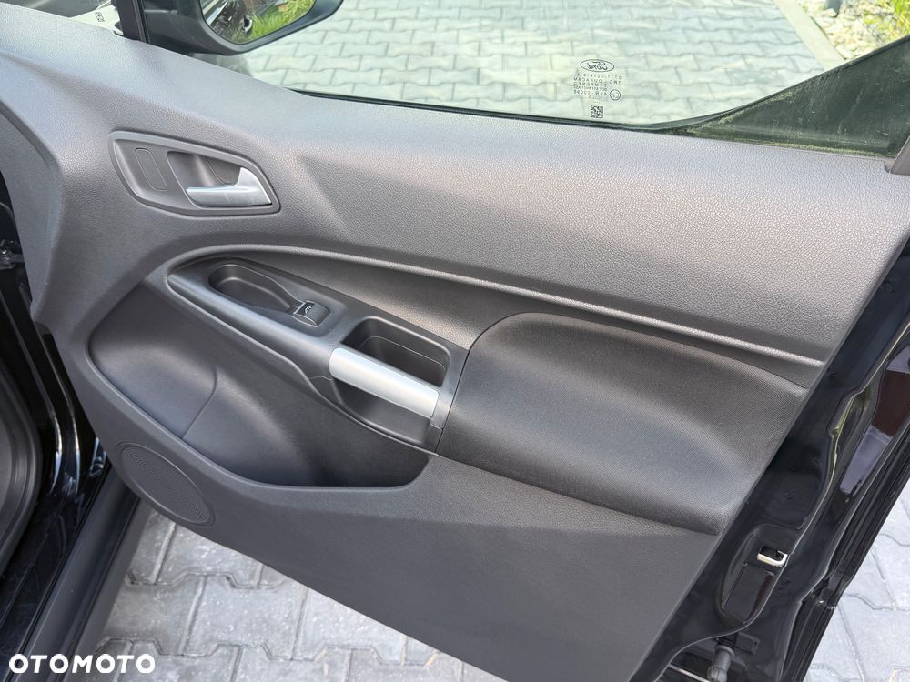 Ford Tourneo Connect - 6