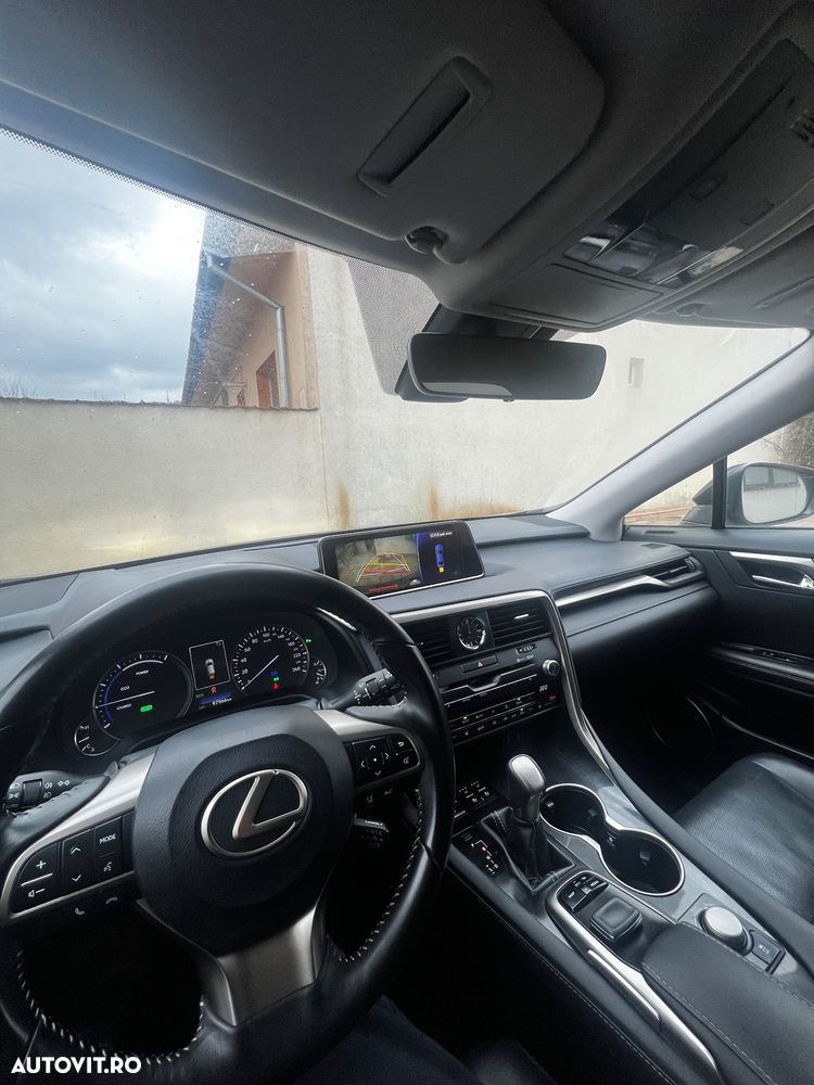 Lexus Seria RX - 9