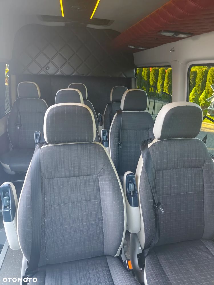 Mercedes-Benz Sprinter - 18
