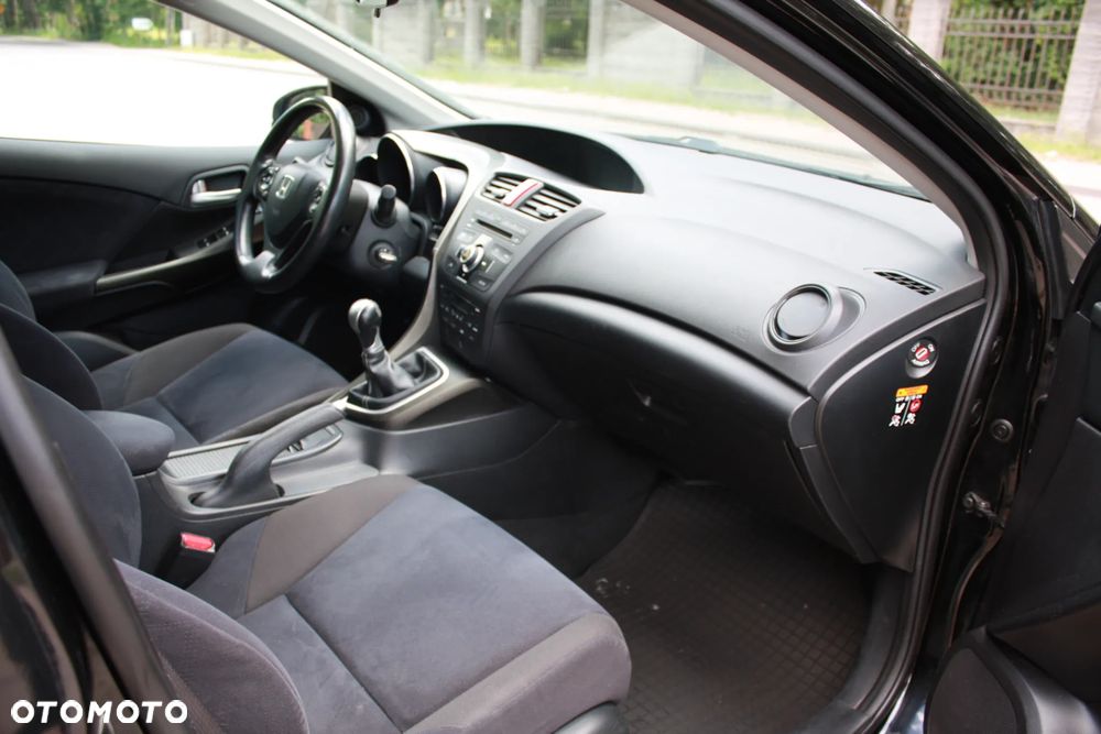 Honda Civic 1.8 Sport - 13