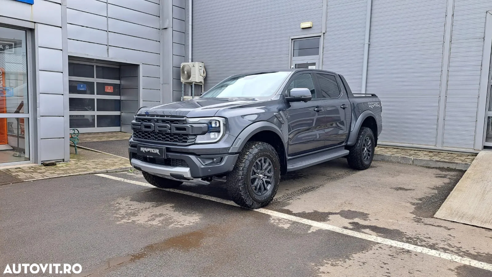 Ford Raptor - 6