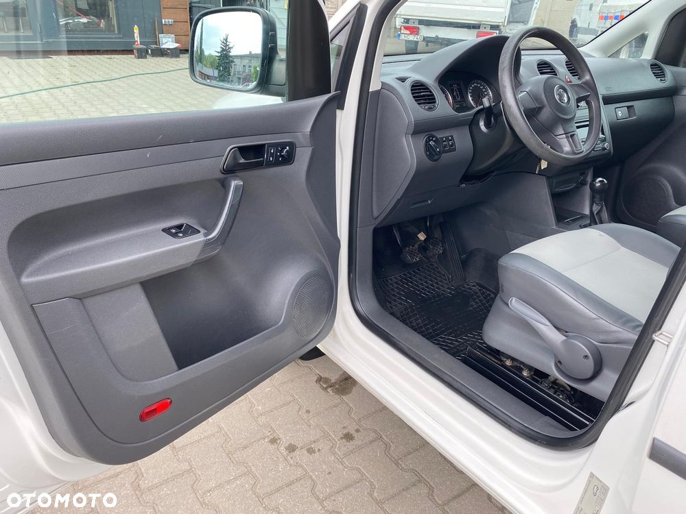 Volkswagen CADDY - 9