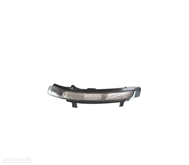 PISCA ESPELHO DIREITO SKODA OCTAVIA 09-12 - 1