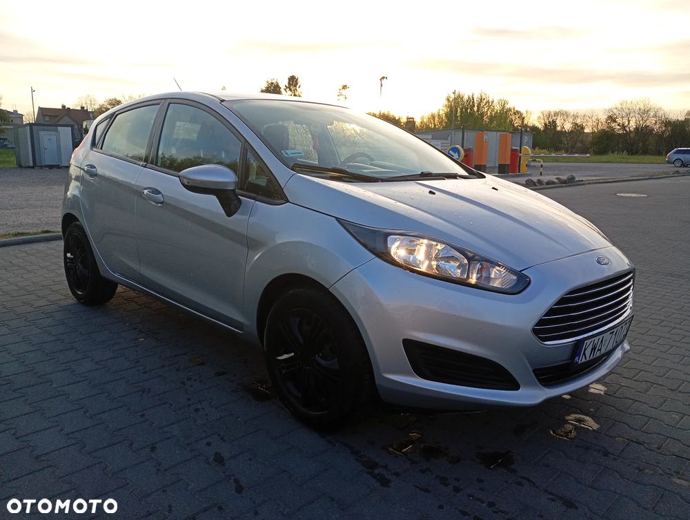 Ford Fiesta - 2
