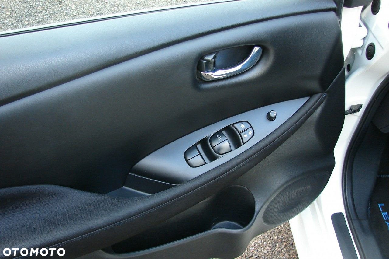 Nissan Leaf - 7