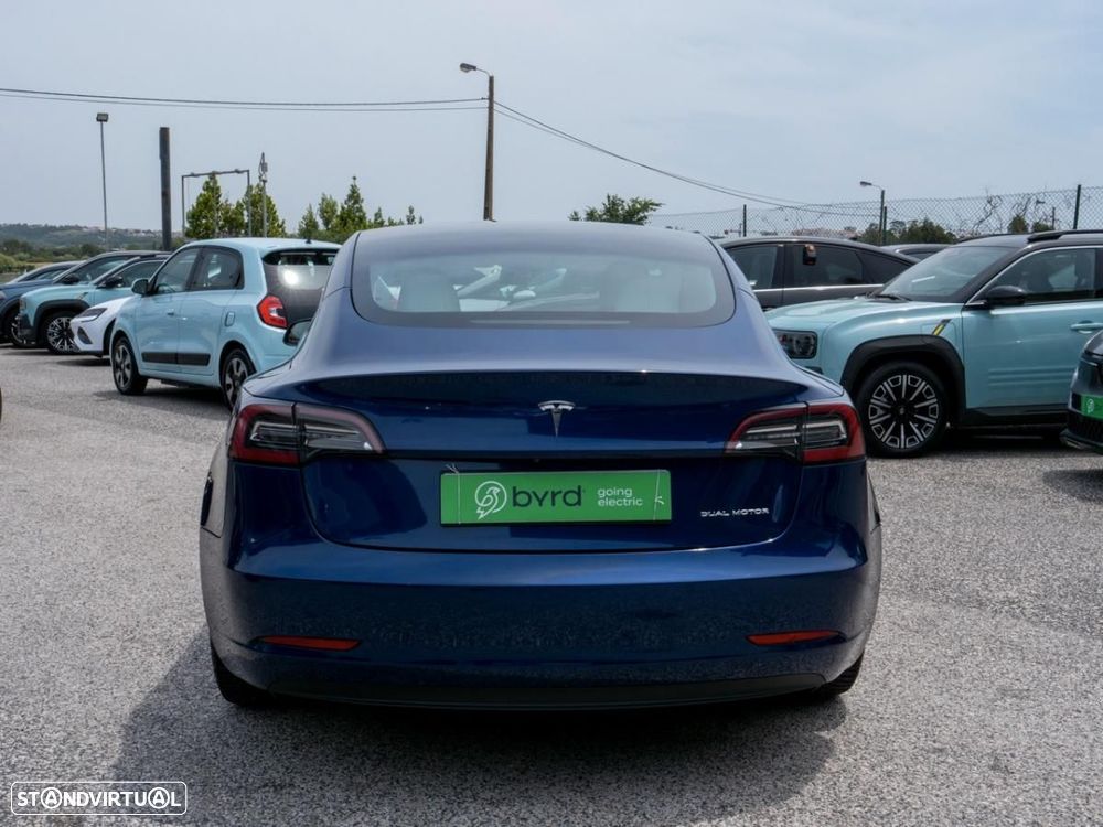 Tesla Model 3 Long-Range Dual Motor AWD - 11