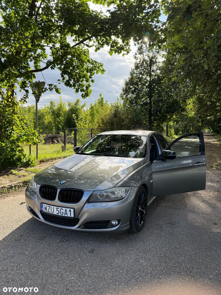 BMW Seria 3 320d Efficient Dynamics - 4