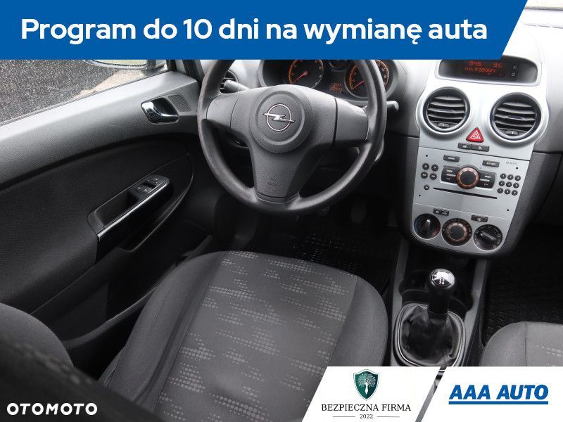 Opel Corsa - 8
