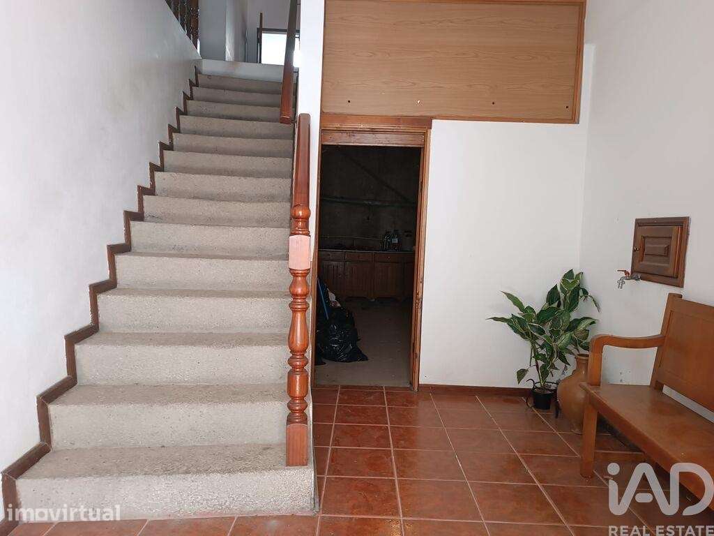 Casa / Villa T2 em Castelo Branco de 80 m2 - Grande imagem: 3/40