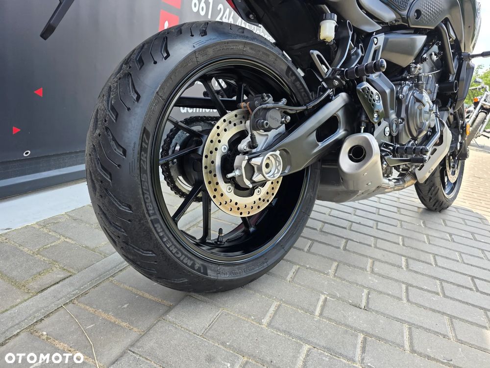 Yamaha MT - 22