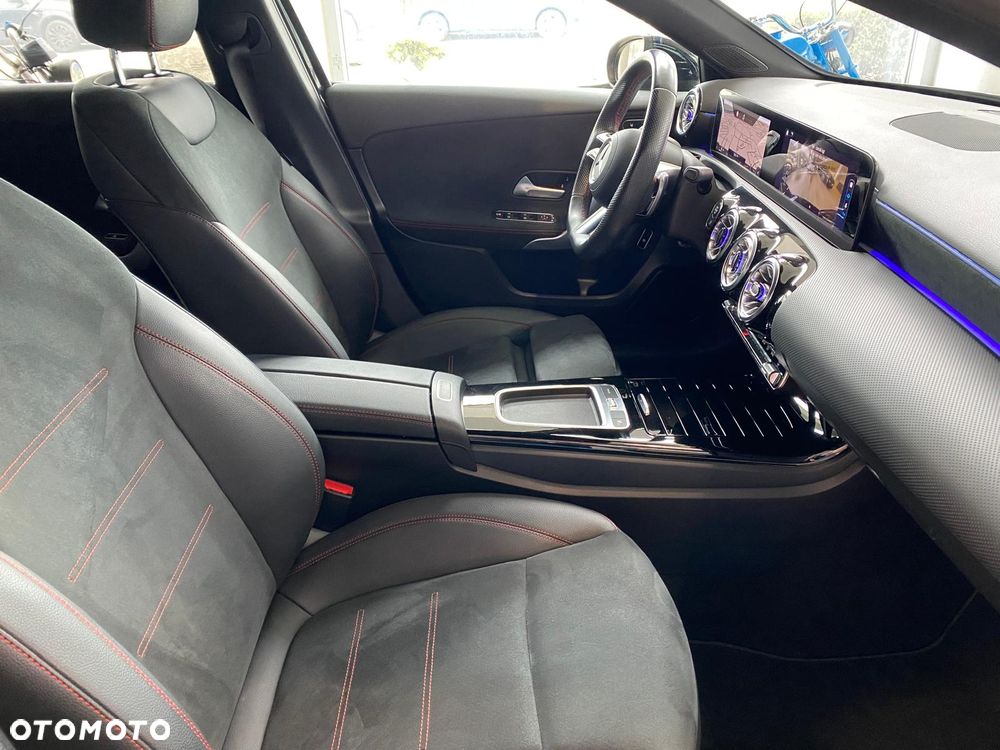 Mercedes-Benz Klasa A 200 d AMG Line 8G-DCT - 17