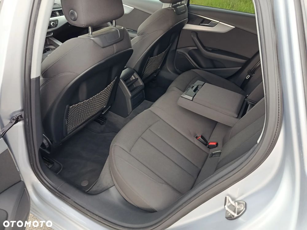 Audi A4 Avant 2.0 TFSI ultra S tronic sport - 6