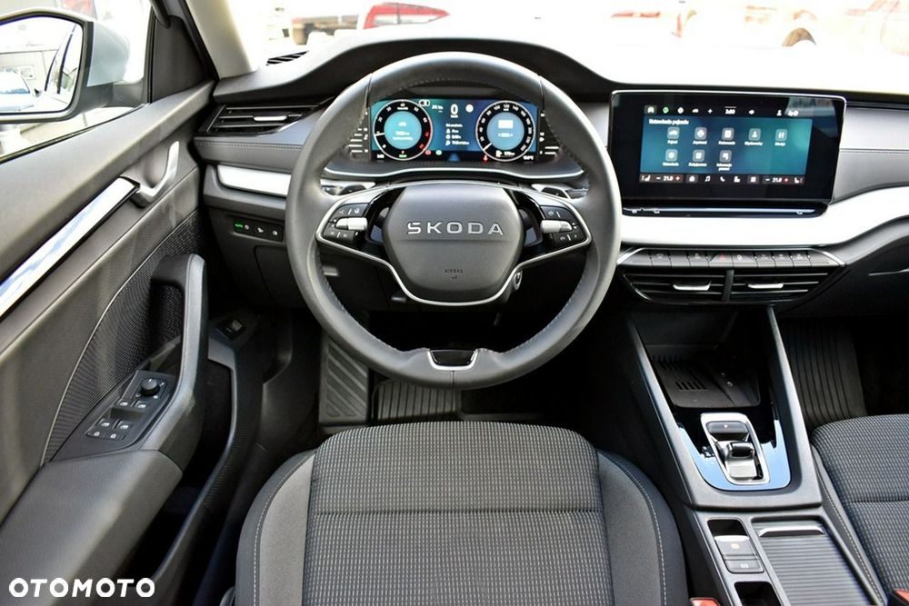 Skoda Octavia 1.5 TSI mHEV Selection DSG - 15