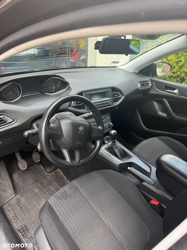 Peugeot 308 1.6 THP Access - 7