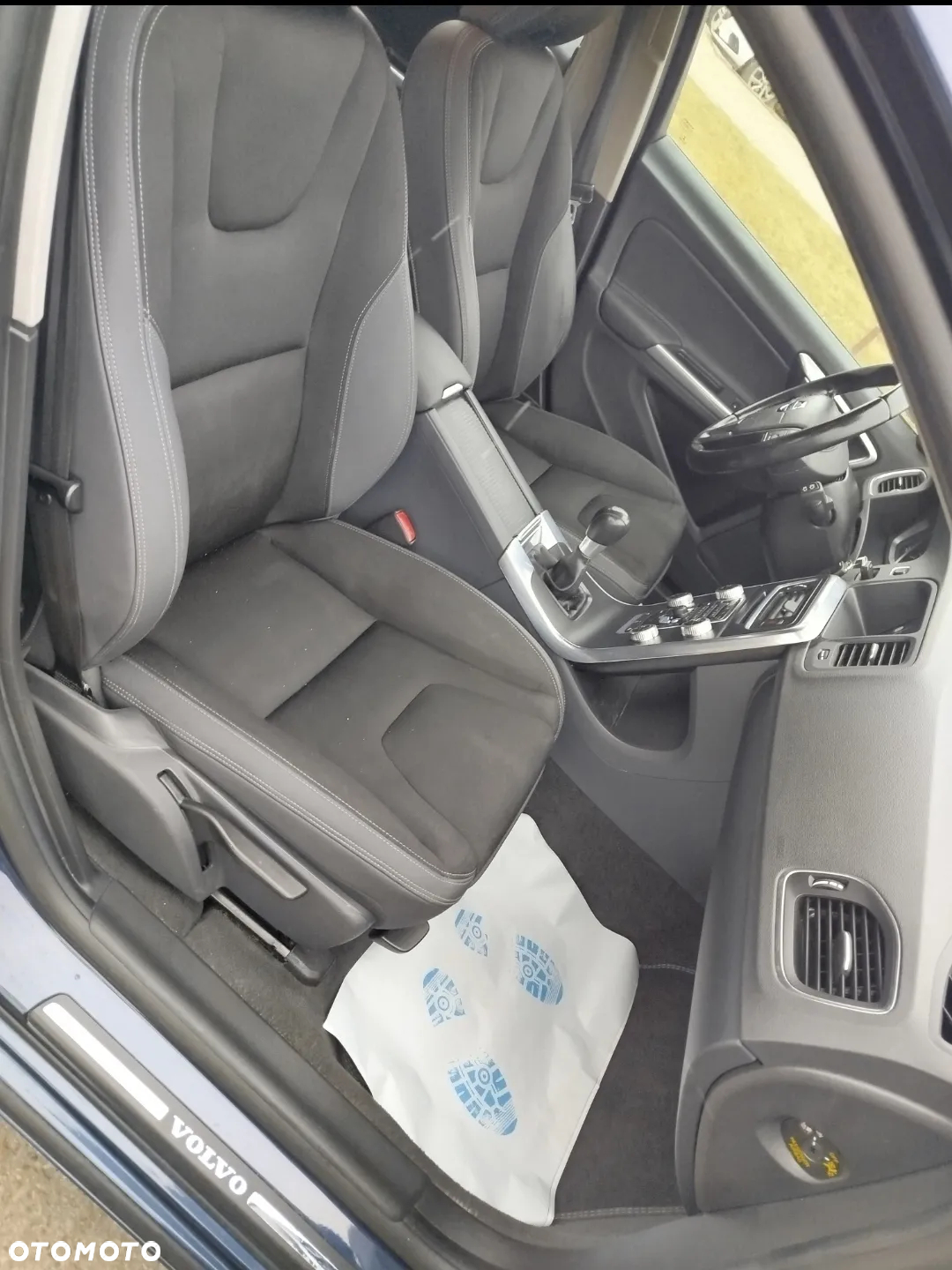 Volvo V60 D3 Business Edition - 8