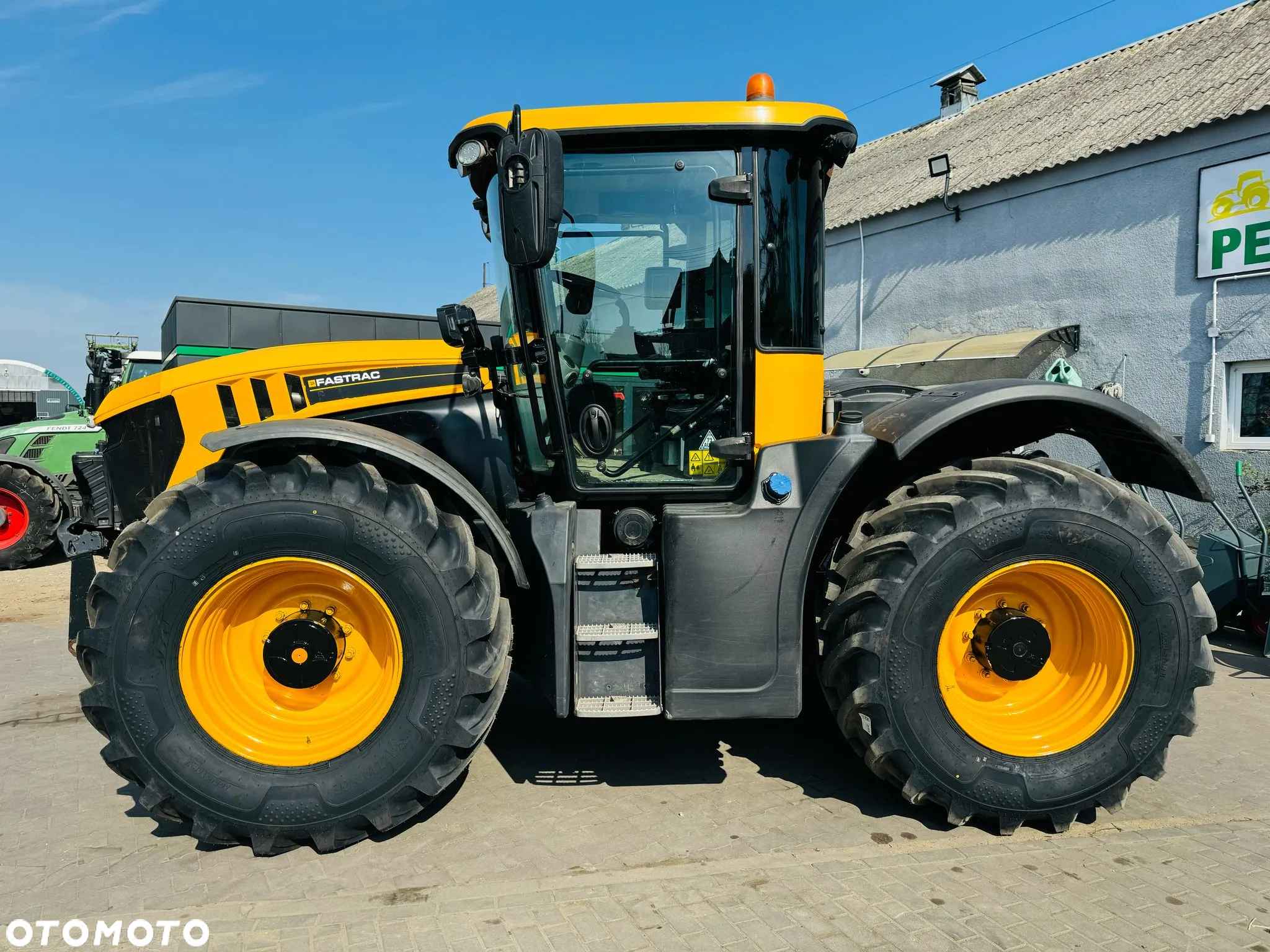 JCB Fastrac 4220 - 6