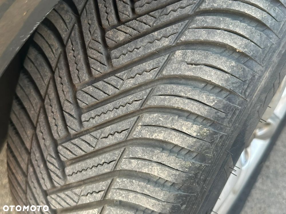 Audi A4 Avant 2.0 T FSI - 32