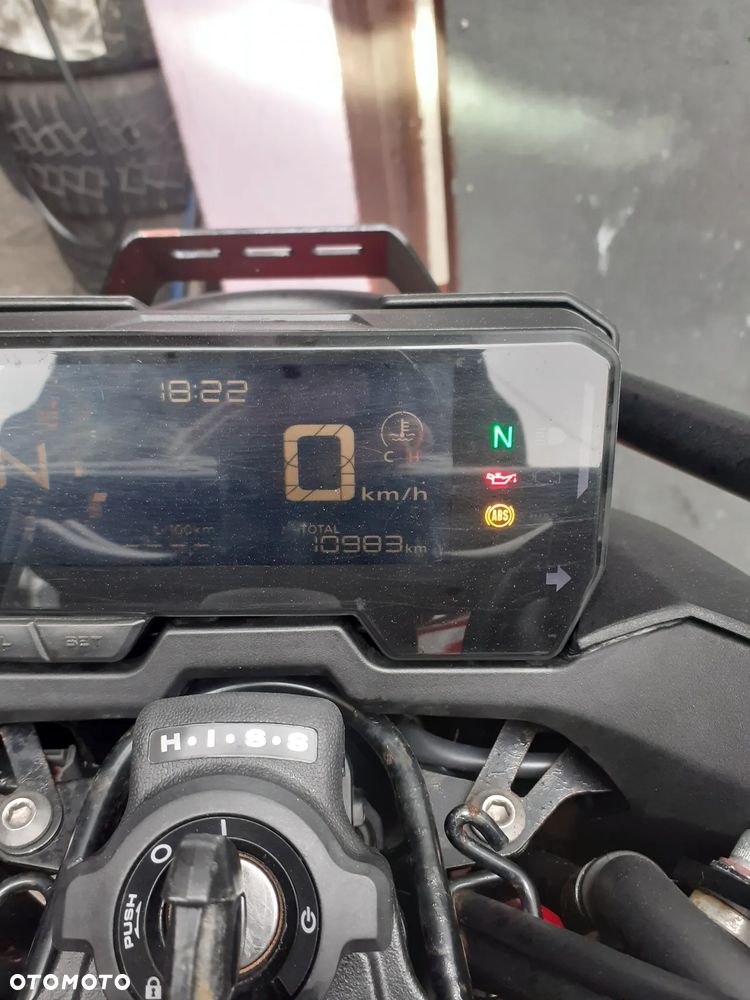 Honda CB - 2