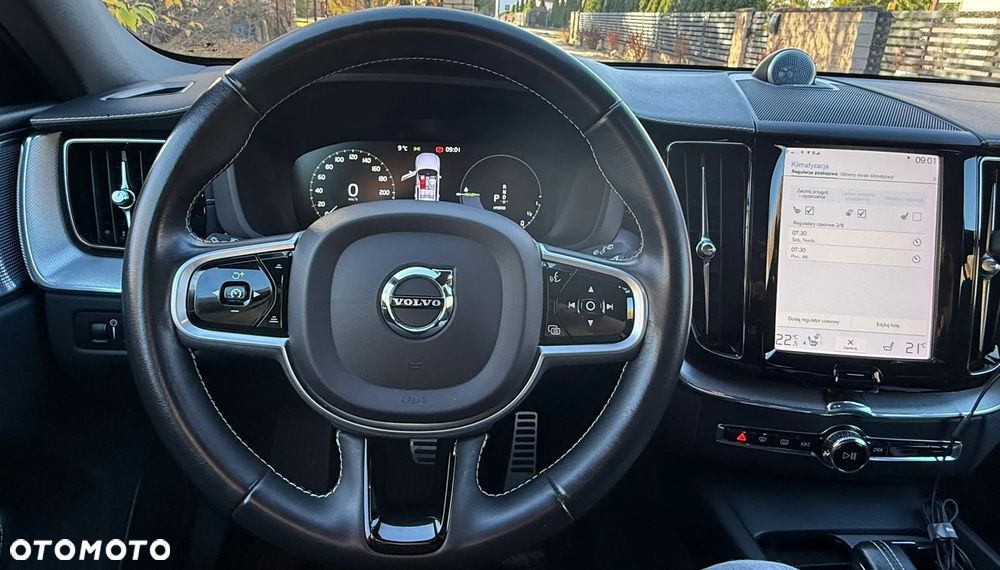 Volvo XC 60 T8 Plug-In Hybrid AWD Polestar Engineered - 10