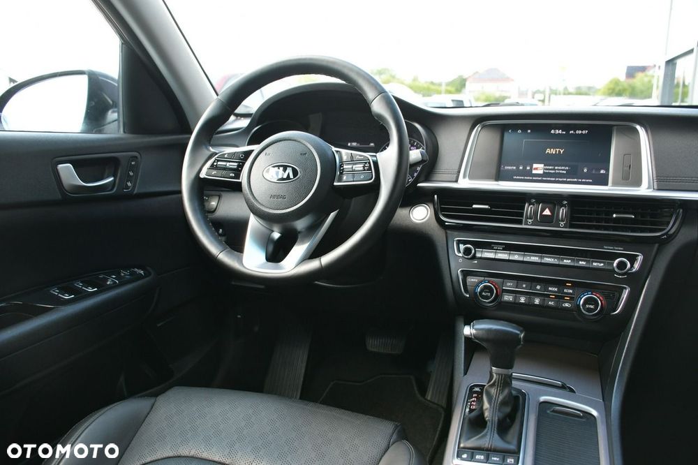 Kia Optima Plug-in Hybrid - 25