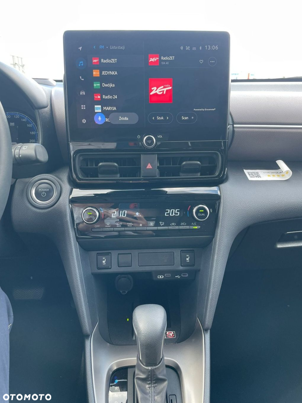Toyota Yaris Cross - 12