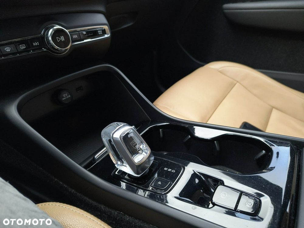 Volvo XC 40 D3 Inscription - 17