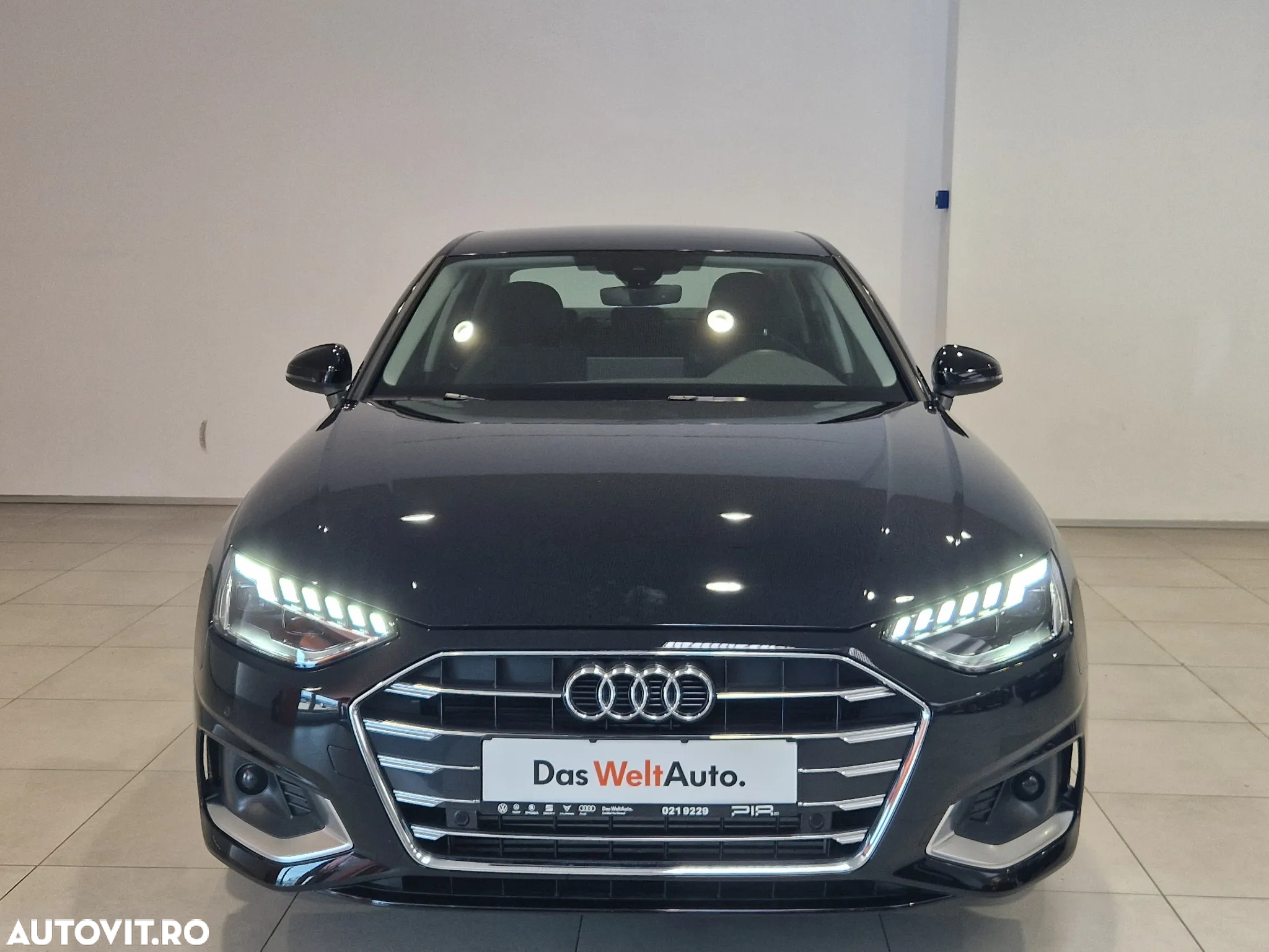 Audi A4 35 TFSI S tronic MHEV Advanced - 4