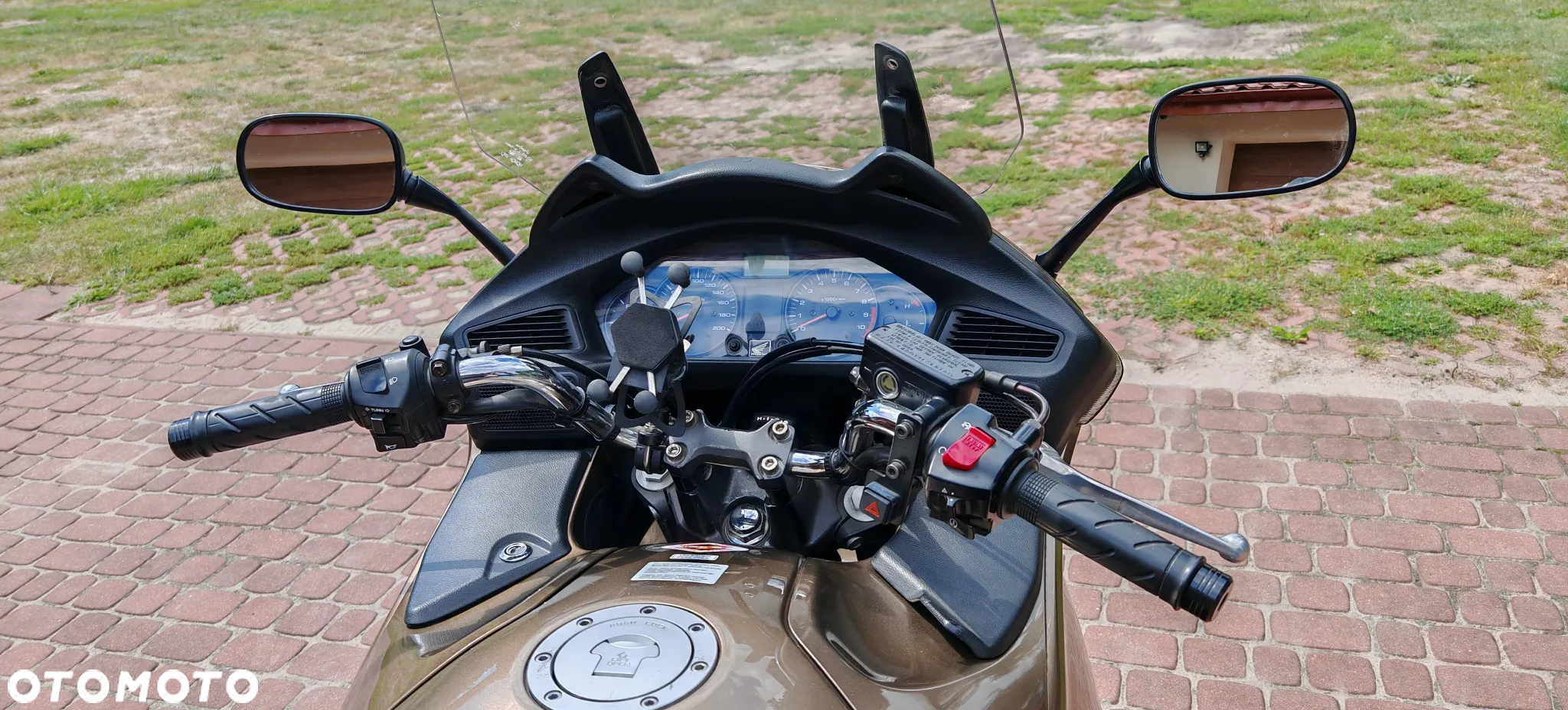 Honda NTV - 8