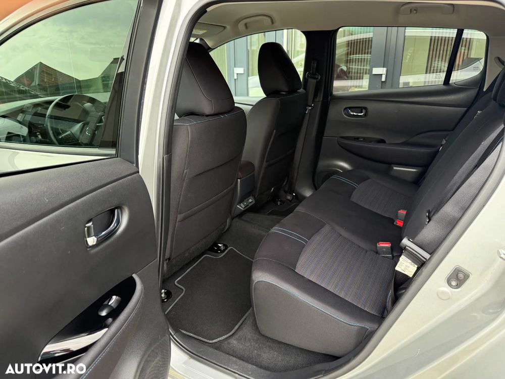 Nissan LEAF 62 kWh e+ N-Connecta - 14