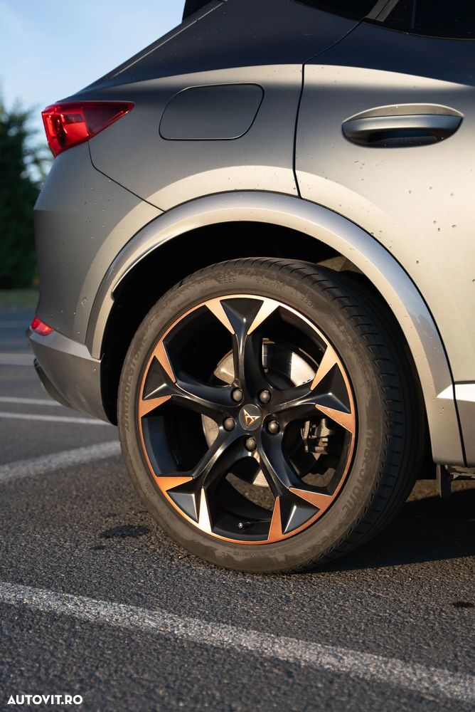 Cupra Formentor VZ 2.0 TSI 4DRIVE DSG - 6