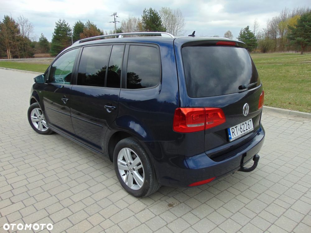 Volkswagen Touran 2.0 TDI DPF MATCH - 35