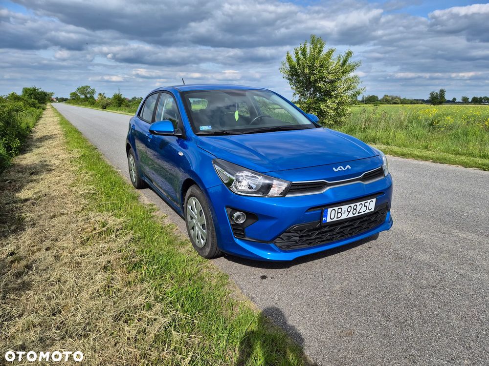 Kia Rio 1.2 L - 9