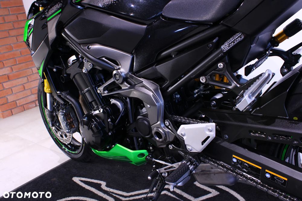 Kawasaki Z 900 - 27