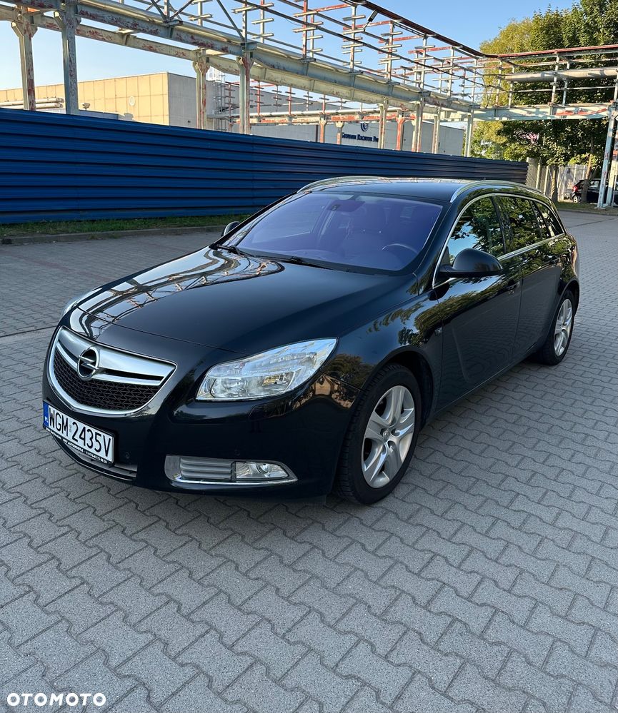 Opel Insignia - 1