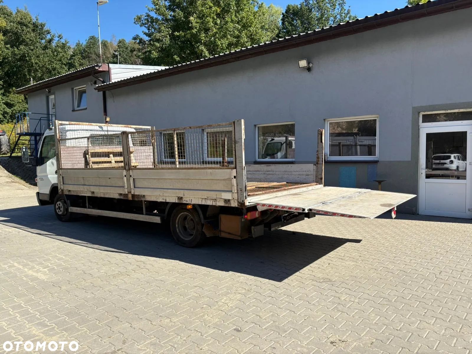 Mitsubishi Canter Fuso 3C130 - 1